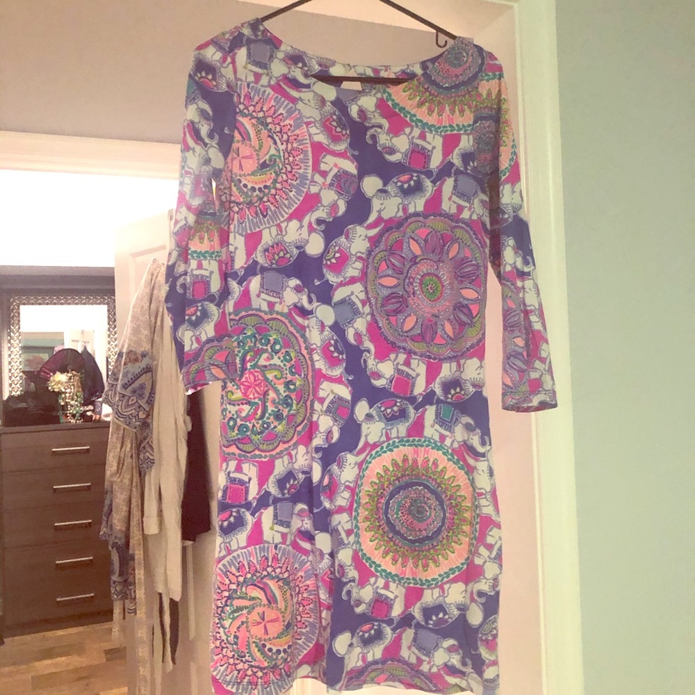 Super cute, elephant Lily shift dress.  Almost new